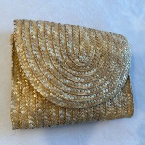 EWC straw clutch purse. EUC